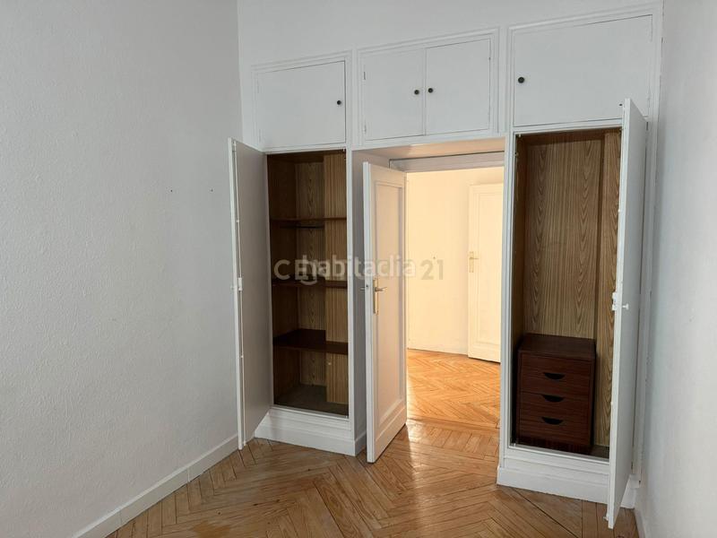 Foto db2b2b17-6116-4cc2-9cbc-c73cd5c80b6d. Alquiler piso en amado nervo 4 magnífica vivienda junto al parque de el retiro en Madrid
