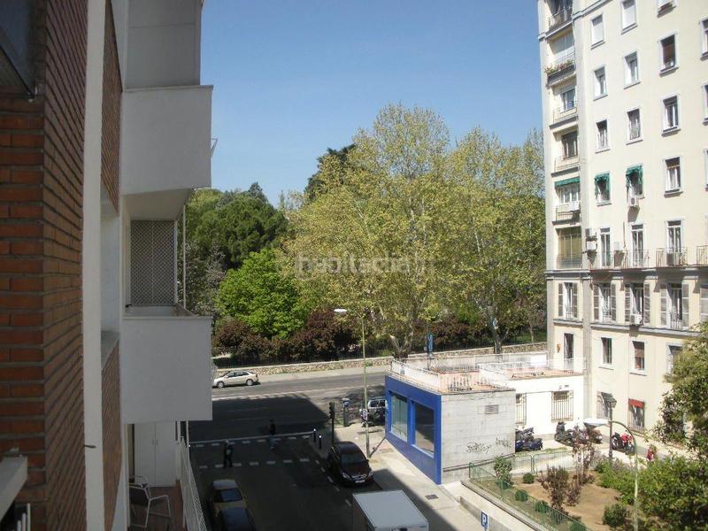 Foto 138708f7-68ea-4f24-a022-0f4af75f7ec6. Location appartement dans amado nervo 4 dans Niño Jesús Madrid