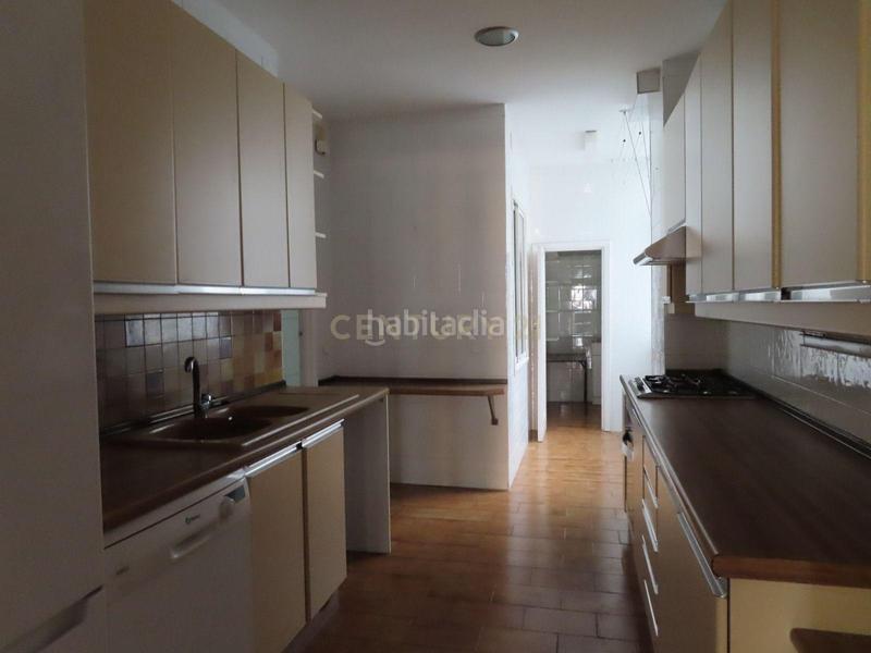 Foto 3969a0b3-cb49-405a-ace1-ea0e2c0dfcf0. Location appartement dans amado nervo 4 dans Niño Jesús Madrid