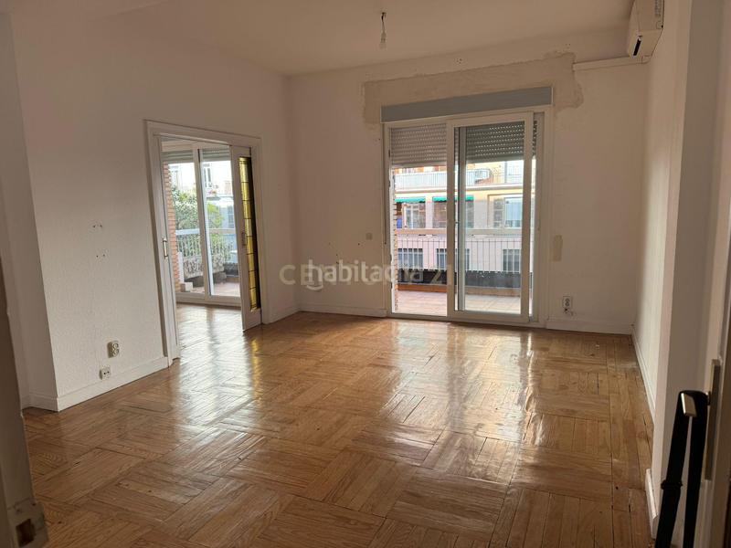 Foto c383e716-6032-4602-beb0-edaa359c233a. Location appartement dans amado nervo 4 dans Niño Jesús Madrid