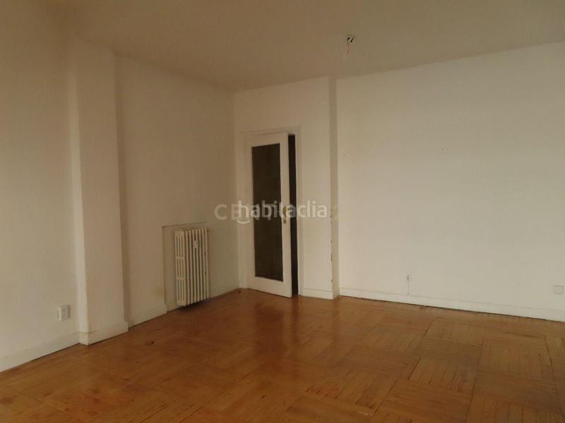 Foto d37a7da2-e465-4788-843d-4fc310e7307e. Miete etagenwohnung in amado nervo 4 in Niño Jesús Madrid