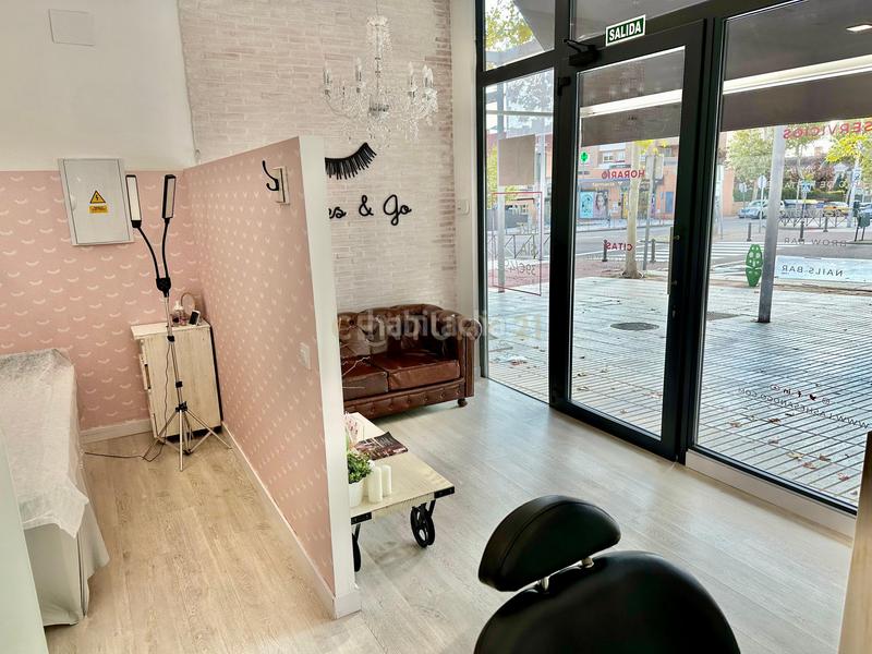Foto 8a41984e-03a5-4f06-b125-8372ee1a19ba. Trapasso locale commerciale in isabel de farnesio 25 in Boadilla del Monte
