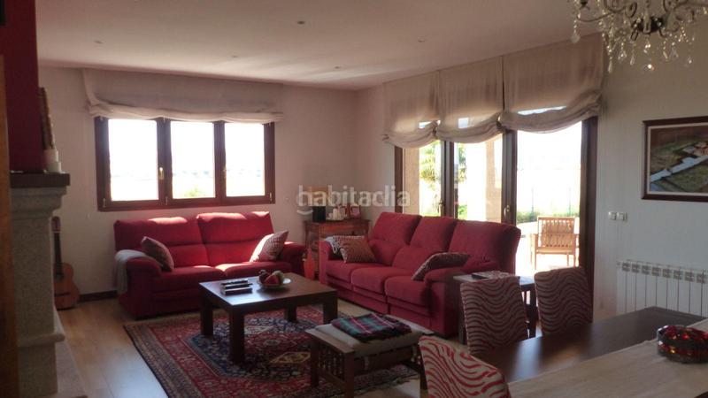 Foto 48484646-f221-447c-9916-811e8b21693b. Casa amb aparcament piscina a Sigeres