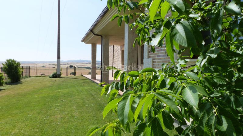 Foto 49dec83d-d4d3-4e4d-87cd-bb34cf2ab20c. Casa amb aparcament piscina a Sigeres