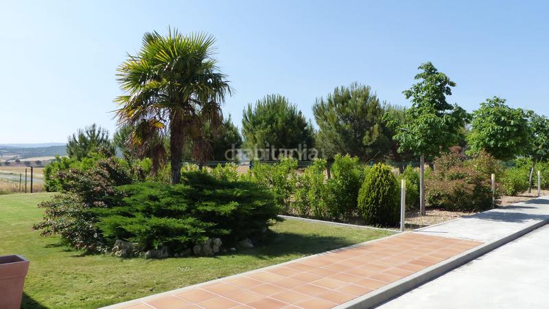 Foto 660b1861-e7f6-431c-8599-4dec497ee752. Casa amb aparcament piscina a Sigeres