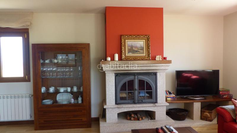 Foto 7b0fa6a1-b0d1-42e6-b112-0749afd3cd93. Casa amb aparcament piscina a Sigeres