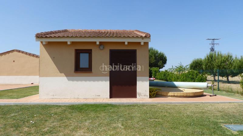 Foto 814b608f-e0fb-4041-ac57-a69dc5b25a89. Casa amb aparcament piscina a Sigeres