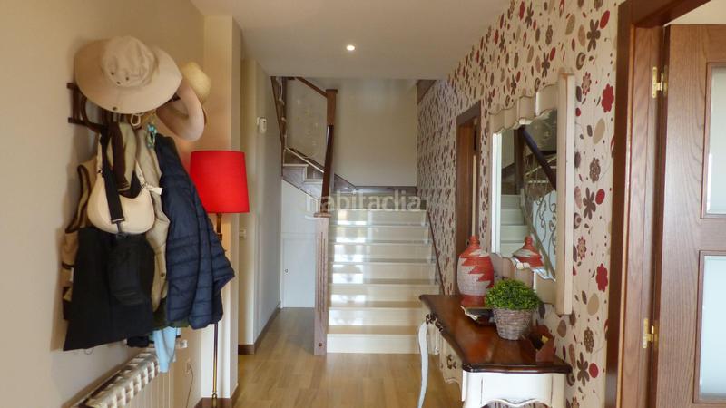 Foto 8193875e-4abe-4853-83eb-10c6ce571efb. Casa amb aparcament piscina a Sigeres