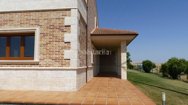 Foto 8375f613-c459-4d67-b69c-bdb7d67d6b7d. Casa amb aparcament piscina a Sigeres