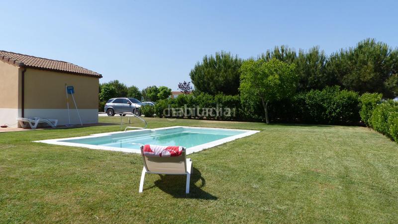 Foto 90323158-1768-4fa6-9d69-c7bbf21ba8f1. Casa amb aparcament piscina a Sigeres