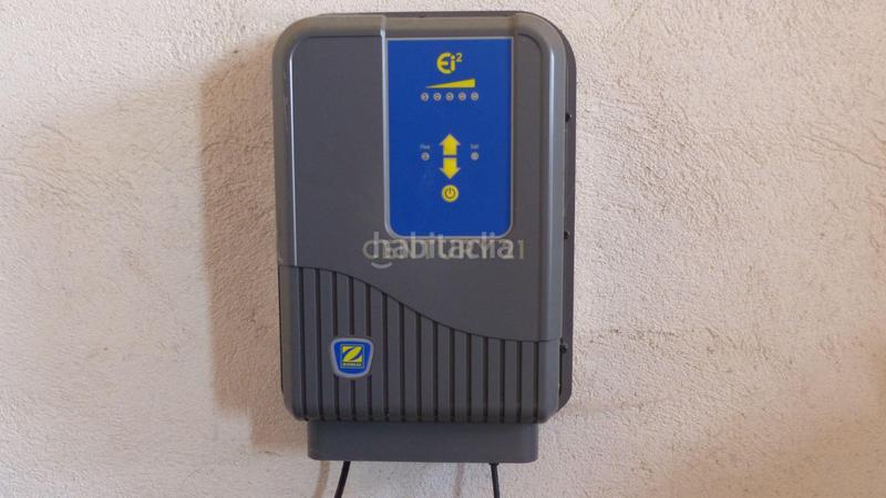 Foto c13f691d-a5c6-48a2-92a2-ab6933672548. Casa amb aparcament piscina a Sigeres