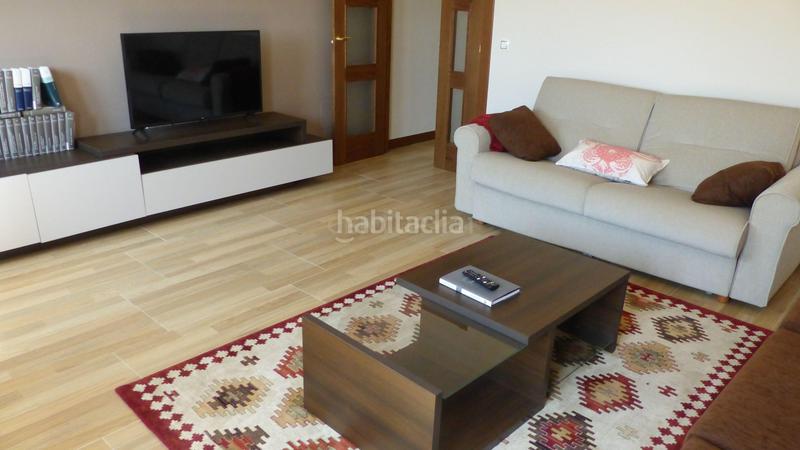 Foto c15f016b-d8ae-4331-bd44-5ffa576c9a3c. Casa amb aparcament piscina a Sigeres