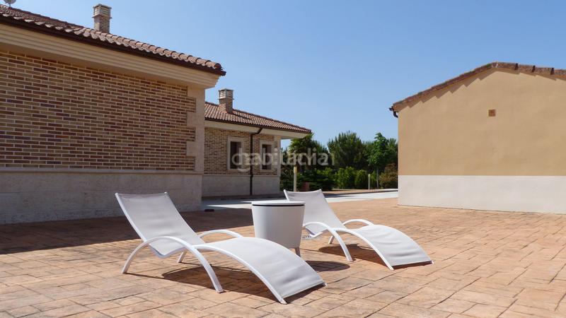 Foto d4bfeb3f-cb54-40a3-9fce-6a57c1084957. Casa amb aparcament piscina a Sigeres