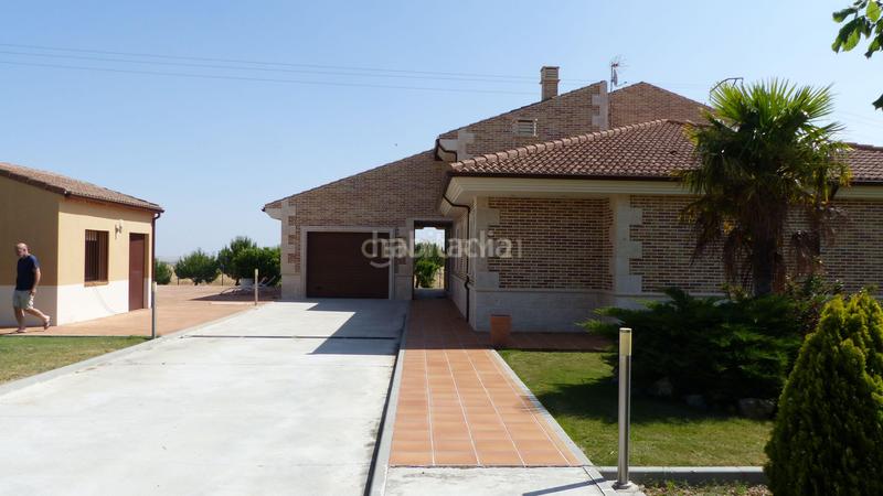 Foto d6ddddb7-ae32-4121-aa26-c56019a85f21. Casa amb aparcament piscina a Sigeres