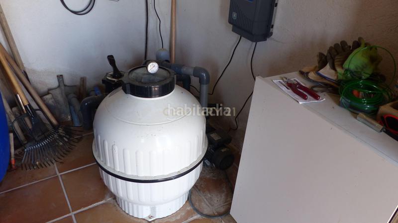 Foto dda76b76-0bf1-4929-96e8-411e7c85eb43. Casa amb aparcament piscina a Sigeres