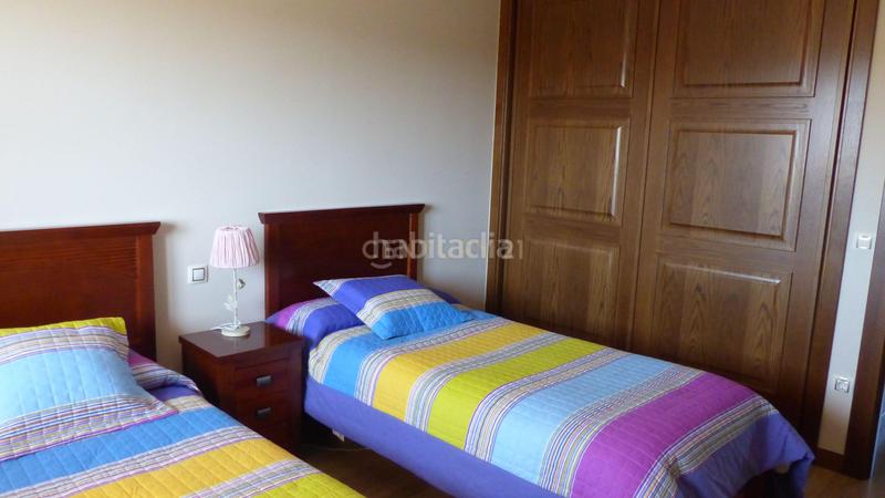 Foto efdd2c2c-5627-4845-b697-c8ac6e89a118. Casa amb aparcament piscina a Sigeres