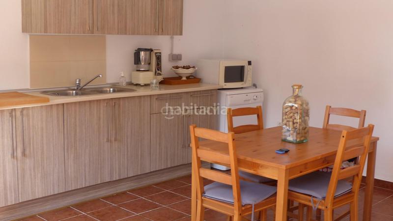 Foto fd93716b-ffd0-4e5a-8f18-58a0d1355ca6. Casa amb aparcament piscina a Sigeres