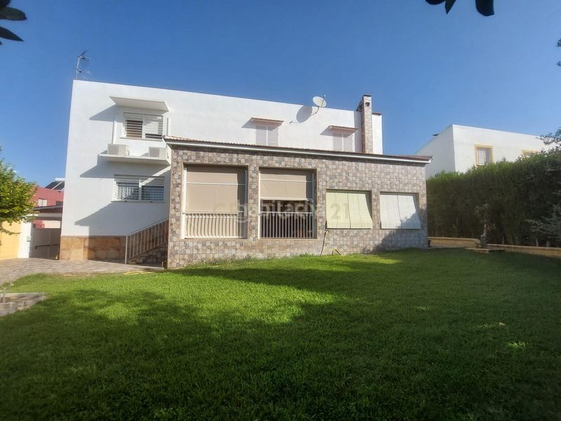 Foto 05228da2-2cf6-4744-87ca-9285937ed392. Casa in cl alcazar 10 Espartinas (sevilla) in Colegio Europa Espartinas