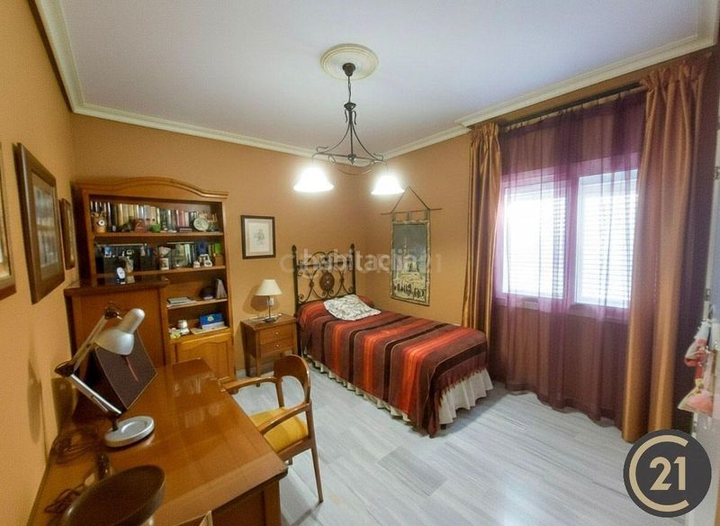Foto 3e9b3b86-03ae-422a-8d4d-804bad8f8eec. Casa in cl alcazar 10 Espartinas (sevilla) in Colegio Europa Espartinas