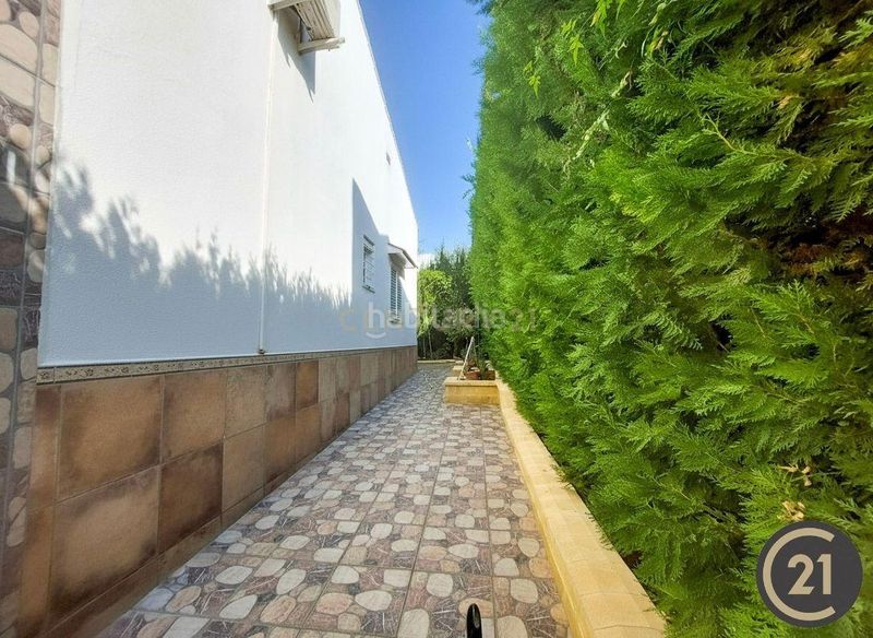 Foto cf1e0cd4-eebb-4790-bd8d-c9bf187c320a. Casa in cl alcazar 10 Espartinas (sevilla) in Colegio Europa Espartinas