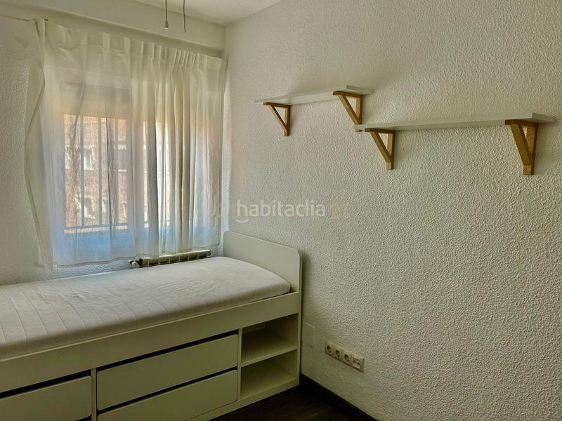 Foto 7a64b7de-b5a3-4008-8172-fe4ea3edc95c. Alquiler apartamento alquiler temporal en pleno centro en Majadahonda