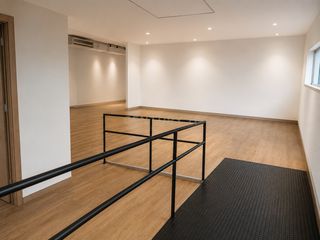 Local Comercial a Calle de san joaquín, 18, majadahonda, spain 18. Excelente oportunidad!!!