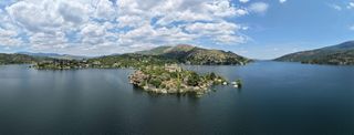 Casa  Polígono 46 parcela 2 000800200uk67f0001da embalse. el barraco (. Isla centinela  una isla privada con castillo