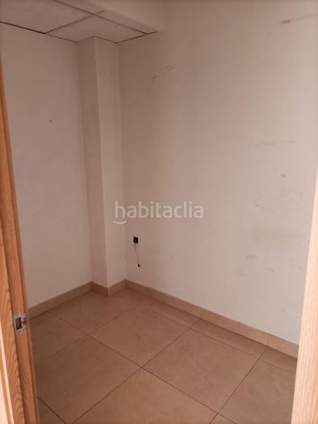 Foto a3873581-7656-44ce-978e-f0172747cc15. Miete geschäftsraum in calle de benito pérez galdós 2 in Utebo