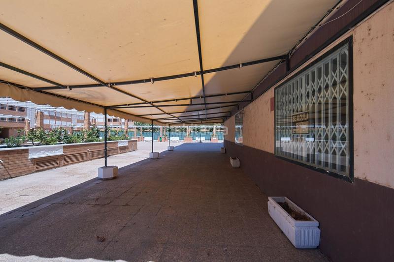 Foto c067920c-0af1-4642-9739-cd015014ad3d. Rent business premise in calle de antón garcía abril 37 in Zaragoza