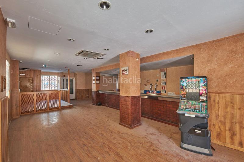 Foto 94f42928-9daa-47bf-a02c-d1285d454ceb. Location local commercial dans calle de antón garcía abril 37 dans Zaragoza