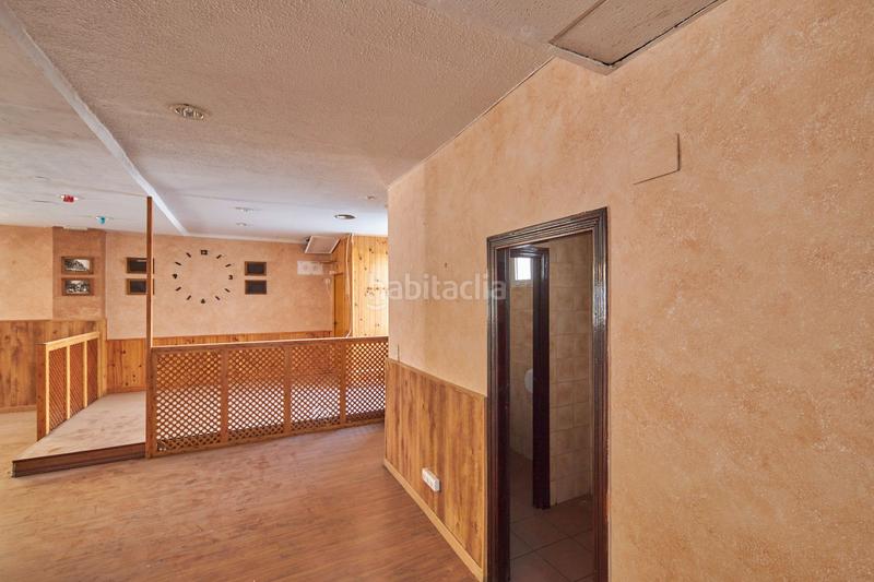 Foto 7c9941c2-6110-4eed-a464-f49b67af92c4. Affitto locale commerciale in calle de antón garcía abril 37 in Zaragoza