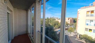 Rent Flat in Calle del globo 9. Piso