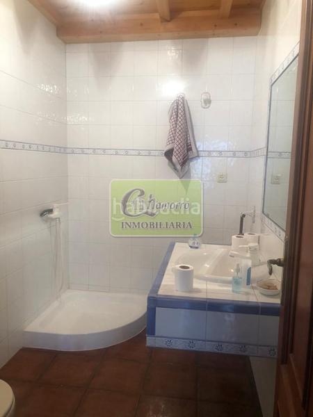 Foto 8ca47338-8603-4469-817f-a25c42ab88fc. Casa en A Malata - Catabois - Ciudad Jardín Ferrol