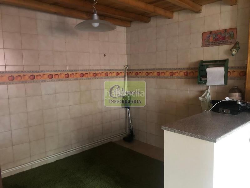 Foto b5b307dc-a03e-4bf7-9dfb-ff4d38a03f61. Casa en A Malata - Catabois - Ciudad Jardín Ferrol