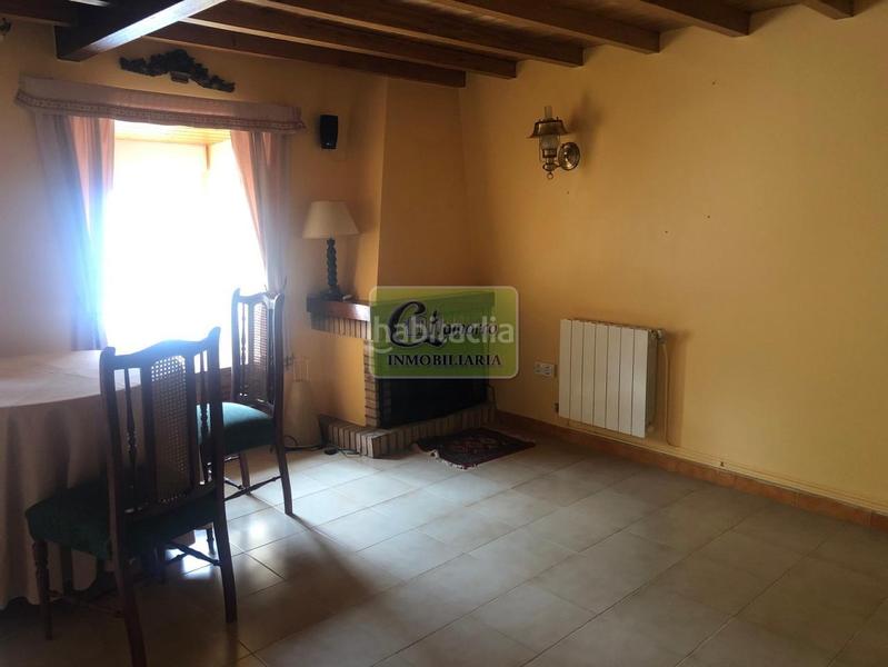 Foto 2c211704-f5e3-47bd-aaff-9d05a1e75525. Haus mit heizung in A Malata - Catabois - Ciudad Jardín Ferrol