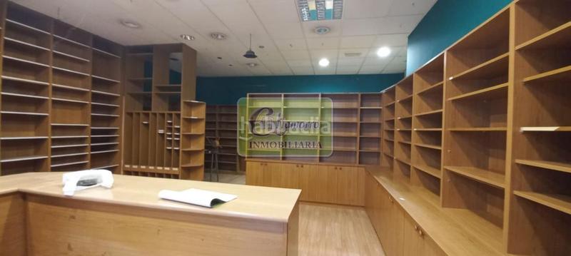 Foto 08437e47-3042-4dd8-bc83-d2e6a343d592. Business premise with heating in Zona Ultramar Ferrol