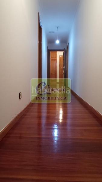 Foto f546809b-f5ac-4997-96d9-7f086a74b387. Piso en Centro Ferrol