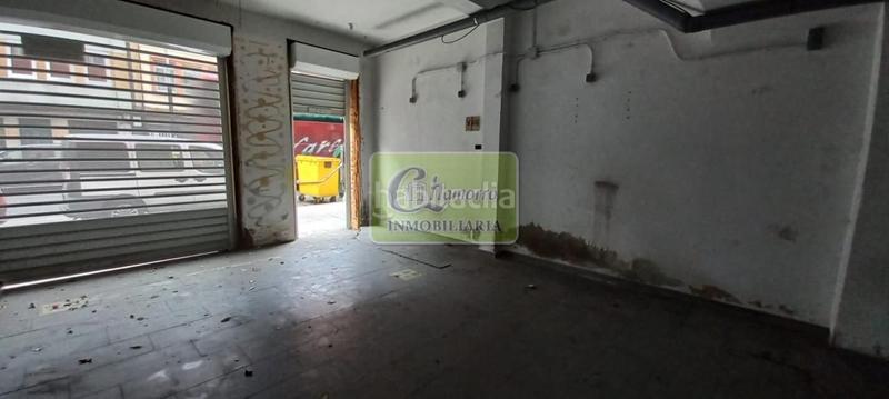 Foto f8f57d96-8c91-44c6-ba49-013a121ea608. Rent business premise with heating in San Juan Ferrol