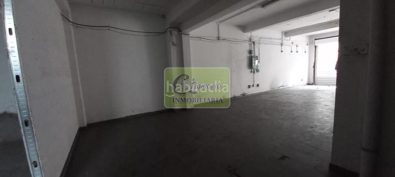 Foto 981bf9ff-2747-4dad-905e-55a312f0ea19. Lloguer local comercial amb calefacció a San Juan Ferrol