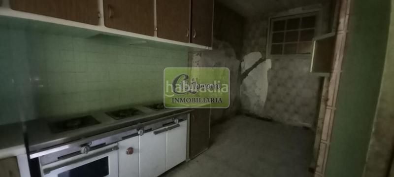 Foto 8a6f0ff8-9949-4dea-9688-f246c4fbacae. Local commercial avec chauffage dans Centro Ferrol