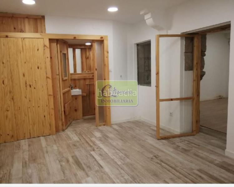 Foto c932435b-2a2f-47bf-8220-3ab635fffac0. Local comercial en Centro Ferrol