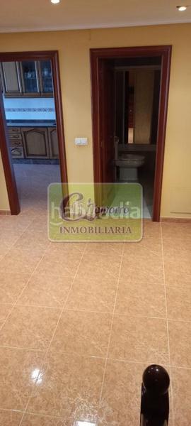 Foto 5c1207ab-86bc-4724-a9d3-ae2418faee3a. Alquiler piso en A Malata - Catabois - Ciudad Jardín Ferrol