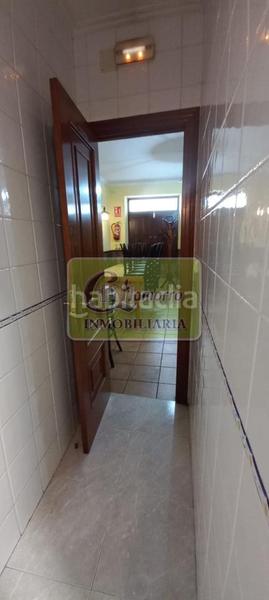 Foto 7a9e7d22-a4ed-499b-9634-fa5616f14c02. Local comercial en Canido Ferrol
