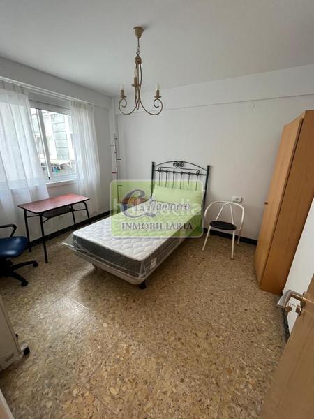 Foto 99963c19-e225-4bbf-953d-fbb876f6b696. Location appartement dans Centro Ferrol