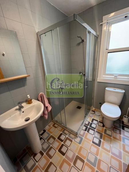 Foto c2ef28ba-2063-4192-868a-357c03ad5963. Location appartement dans Centro Ferrol