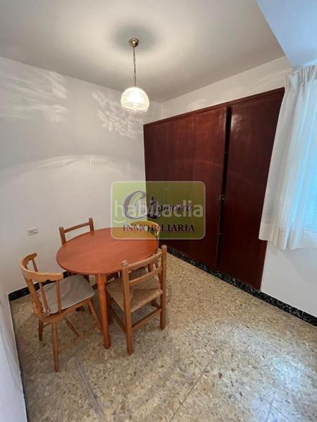 Foto 7e6efb26-8d21-4ddb-aa3f-a3e8ccb025a9. Alquiler piso en Centro Ferrol