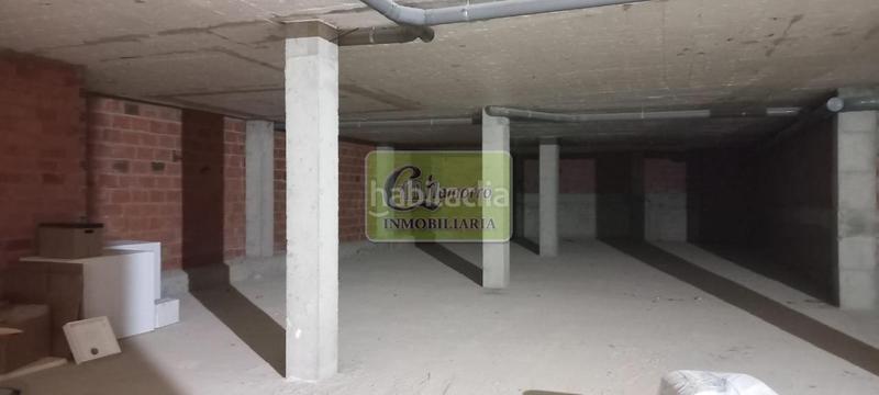 Foto 32ea3a1a-5c81-4071-bcca-6cd19099ca38. Alquiler local comercial en A Gándara Narón