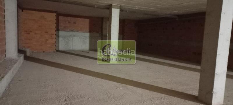 Foto 96aa4513-5305-46b8-bca9-2dc2cd2a2e2a. Lloguer local comercial a A Gándara Narón