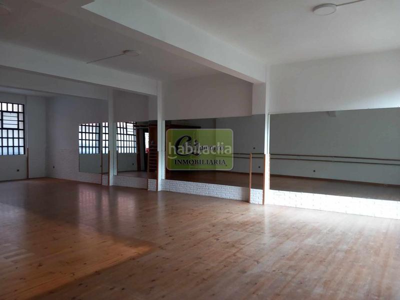 Foto cea64763-7e1b-4ed5-9bf8-57335fbb0f3e. Local comercial en Fajardo Ferrol