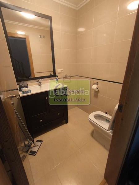 Foto f2d8ad49-1d77-45e0-a24f-933d6bf9c4db. Zweistöckige wohnung mit heizung parking in Alto del Castaño Narón